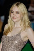 Dakota Fanning ダコタ・ファニング