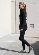 Rosie Huntington Whiteley ロージー・ハンティントン・ホワイトレー