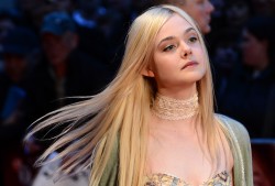 Elle Fanning エル・ファニング