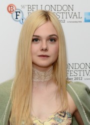 Elle Fanning エル・ファニング