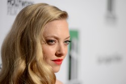 Amanda Seyfried アマンダ・セイフライド