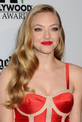 Amanda Seyfried アマンダ・セイフライド