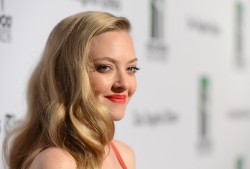 Amanda Seyfried アマンダ・セイフライド
