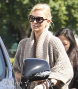 Шарлиз Терон (Charlize Theron) Shopping in West Hollywood March 7 2011 (30xHQ) Ce1676217259124