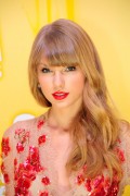 Taylor Swift テイラー・スウィフト