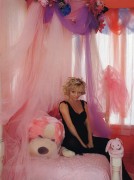 Бритни Спирс (Britney Spears) в журнале Elle Girl (11xHQ) 13e2e0218764095