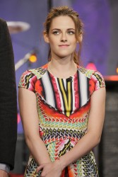 Kristen Stewart Leggy on The Tonight Show with Jay Leno iGoCeleb