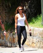 Мелани Браун (Melanie Brown) 2012-11-02 spotted working out in Sydney - 28xНQ Bc2fe6220873646
