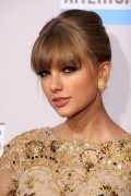Taylor Swift テイラー・スウィフト