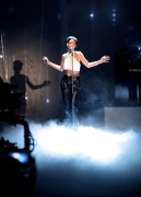 Рианна (Rihanna) attends 'Wetten dass..' in Freiburg, Germany, 08.12.12 (32xHQ) 3772d2230953209