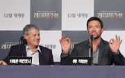 Хью Джекман (Hugh Jackman) 'Les Miserables' press conference in Seoul, 26.11.12 - 23хHQ 25f47b237772375