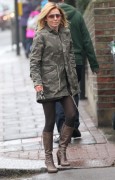 Джери Холливелл (Geri Halliwell) walking through North London, 26.02.13 (3xHQ) 3036ff245005166
