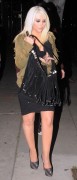 Кристина Агилера (Christina Aguilera) Leaving Osteria Mozza in Hollywood,09.04.12 - 6xHQ 225727259342741