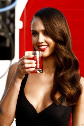 http://thumbnails103.imagebam.com/26523/a2d490265225935.jpg