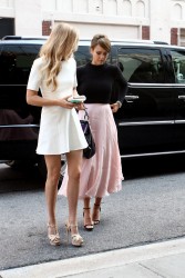 http://thumbnails103.imagebam.com/27567/95f6cd275661337.jpg