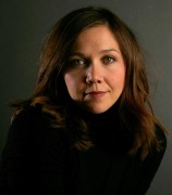 Мэгги Джилленхол (Maggie Gyllenhaal) Sundance Portrait Session 2006, by Mark Mainz - 7xHQ 31fbd0281260091