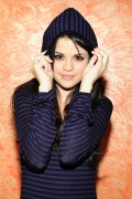 Селена Гомес (Selena Gomez) Albert Michael Photoshoot 2008 - 13xHQ 86ecf4282717087