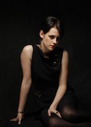 Кристен Стюарт (Kristen Stewart) Dan MacMedan Photoshoot - The USA Today Portraits, November 6, 2009 (19xHQ) 155fc4285965463