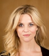 Риз Уизерспун (Reese Witherspoon) Promoshoot for 'How Do You Know' in New York by Lucas Jackson, December 5, 2010 (6xHQ) Ff9098286252234
