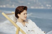 Дрю Бэрримор (Drew Barrymore) Promos for 2000 Malibu Road in 1992 (7xHQ) Ea3a4a287706566