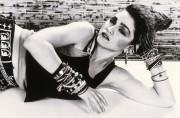 Madonna - Страница 11 6250e4294430324