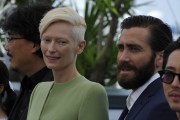 Джейк Джилленхол (Jake Gyllenhaal) 70th Cannes Film Festival - 'Okja' photocall, Cannes, France, 05.19.2017 (22xНQ) D28a5e550133439