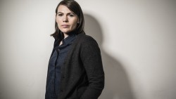 Клеа ДюВалл (Clea DuVall) Mark Mann Photoshoot, Sundance Film Festival - Park City, 01/25/2016 - 1xHQ Eec51c550209937