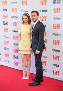 Райан Гослинг, Эмма Стоун (Emma Stone, Ryan Gosling) 'La La Land' premiere, Toronto (September 12, 2016) - 99xНQ 32500e552225118