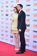 Райан Гослинг, Эмма Стоун (Emma Stone, Ryan Gosling) 'La La Land' premiere, Toronto (September 12, 2016) - 99xНQ Fa44b8552225546