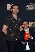 Майло Вентимилья (Milo Ventimiglia) MTV Movie And TV Awards in Los Angeles, 07.05.2017 (66хHQ) B863f8558929643